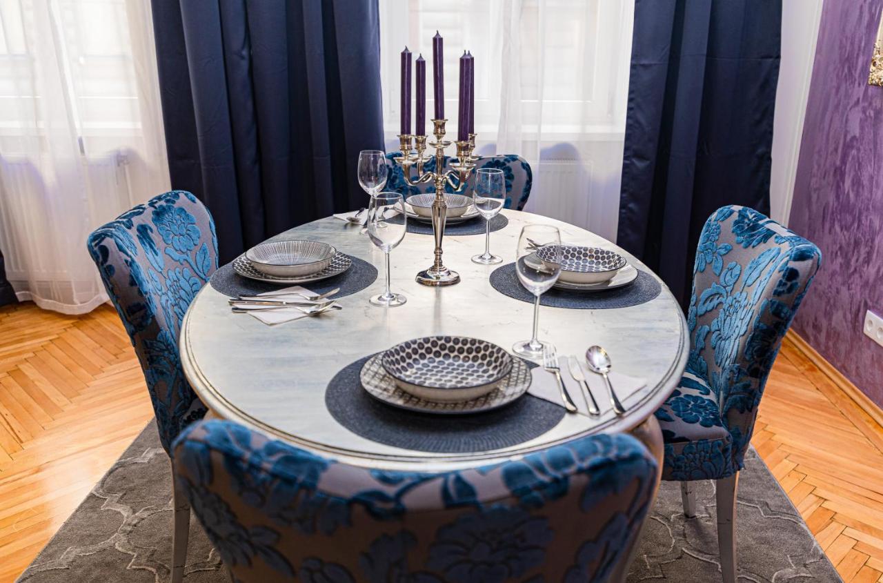 Sophies Place Augarten - Imperial Lifestyle City Apartments Vienna Parking Esterno foto