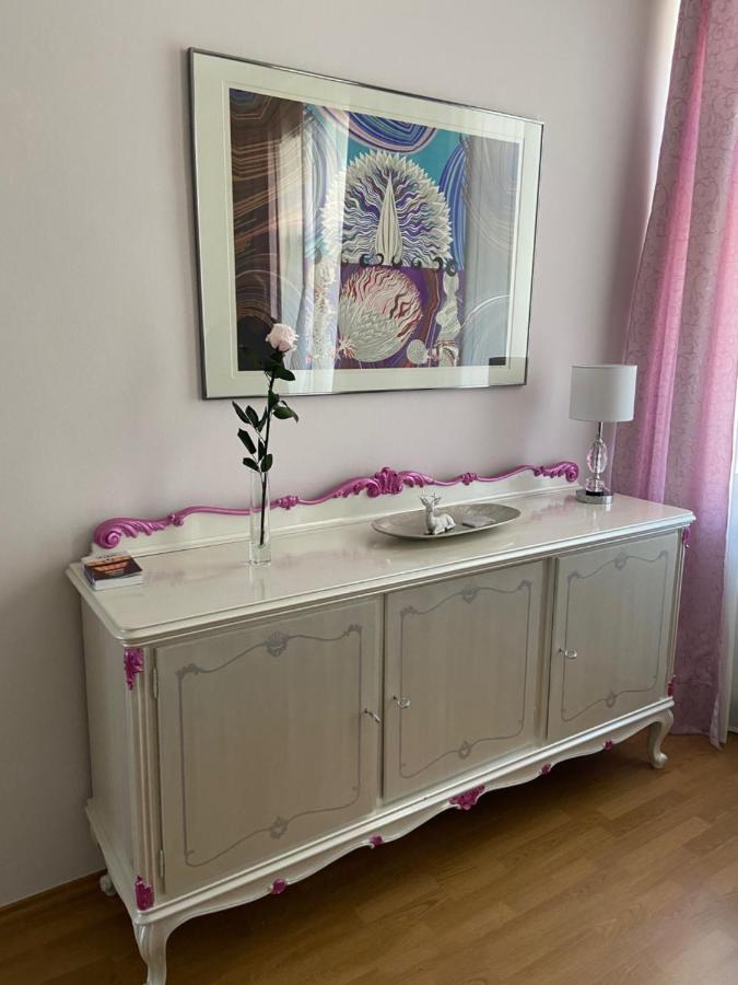Sophies Place Augarten - Imperial Lifestyle City Apartments Vienna Parking Esterno foto