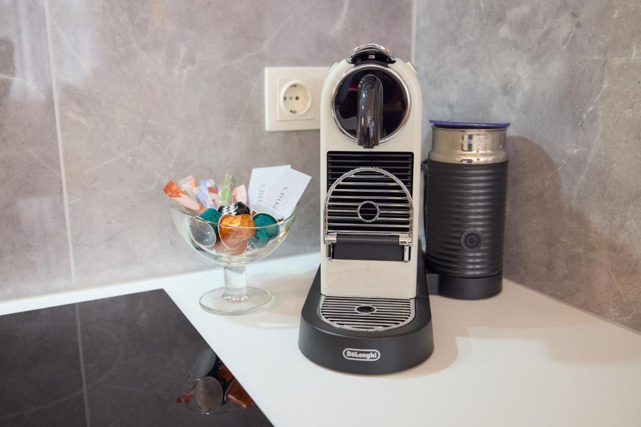 Sophies Place Augarten - Imperial Lifestyle City Apartments Vienna Parking Esterno foto