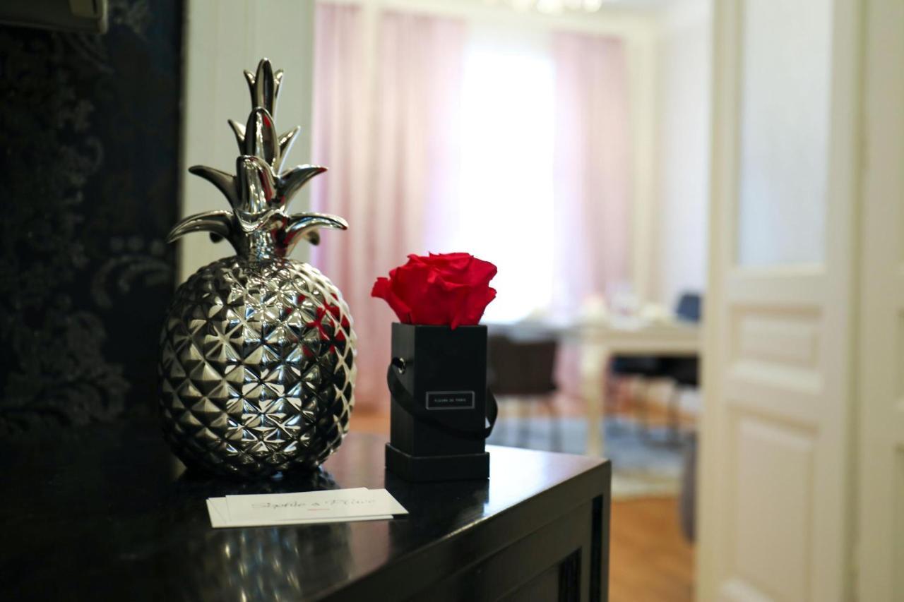 Sophies Place Augarten - Imperial Lifestyle City Apartments Vienna Parking Esterno foto